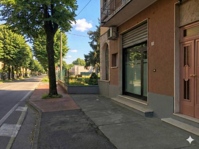 Locale Commerciale in vendita a Ghedi, Lombardia