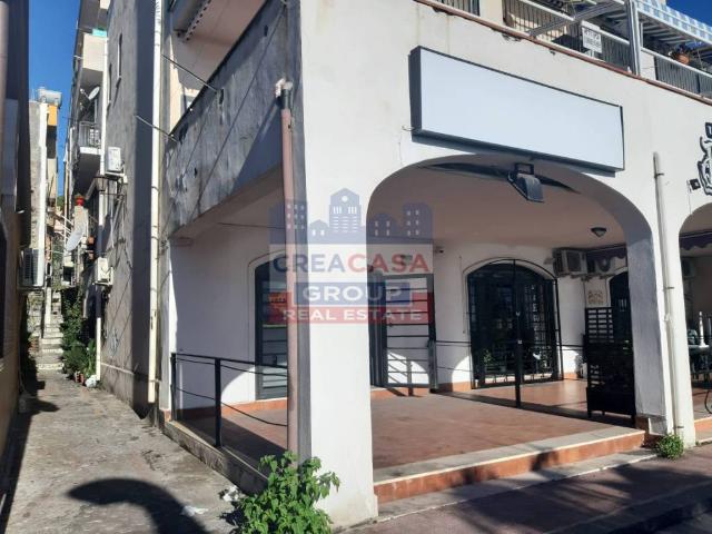 Locale Commerciale in vendita a Chianchitta, Giardini Naxos