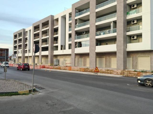 Locale Commerciale in vendita a Puglia, Bari