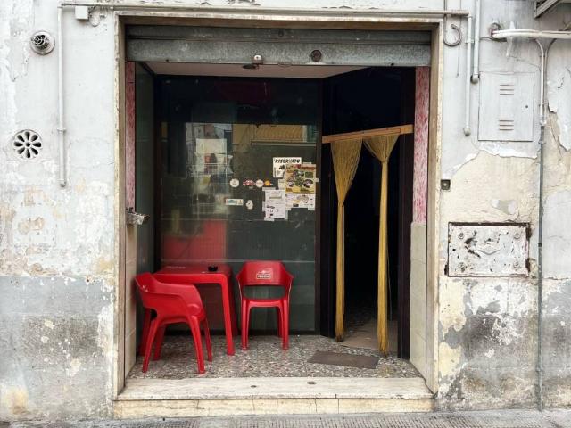 Locale Commerciale in vendita a Puglia, Bari