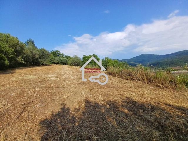 Locale Commerciale in vendita a Giungano, Campania