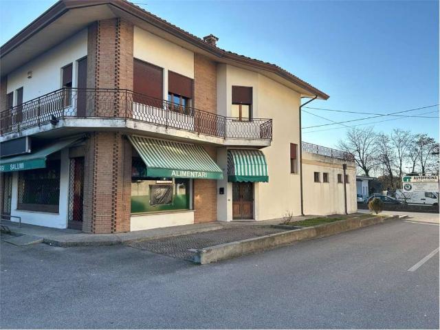 Locale Commerciale in vendita a Gorgo Al Monticano, Veneto