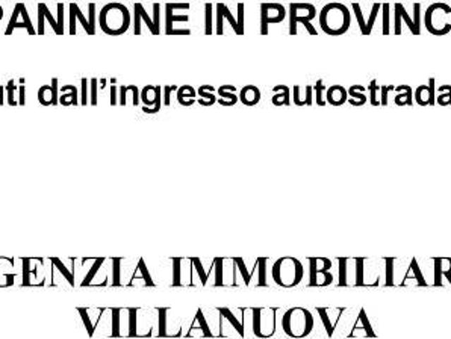 Locale Commerciale in vendita a Gorizia, Friuli-Venezia Giulia