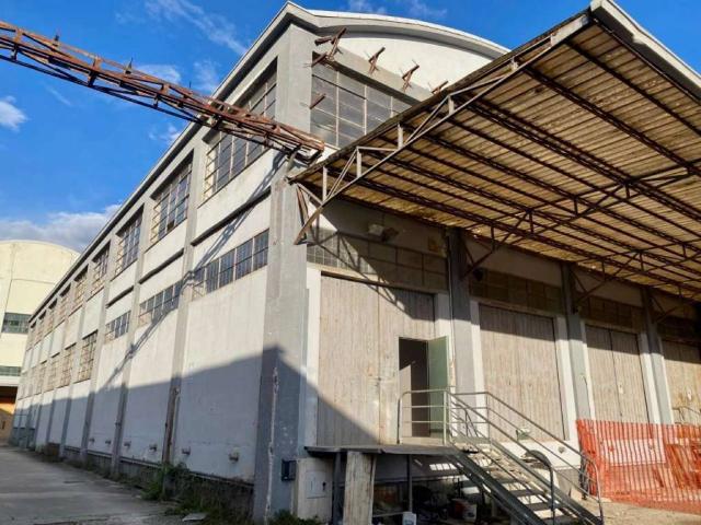 Locale Commerciale in vendita a Gorizia, Friuli-Venezia Giulia
