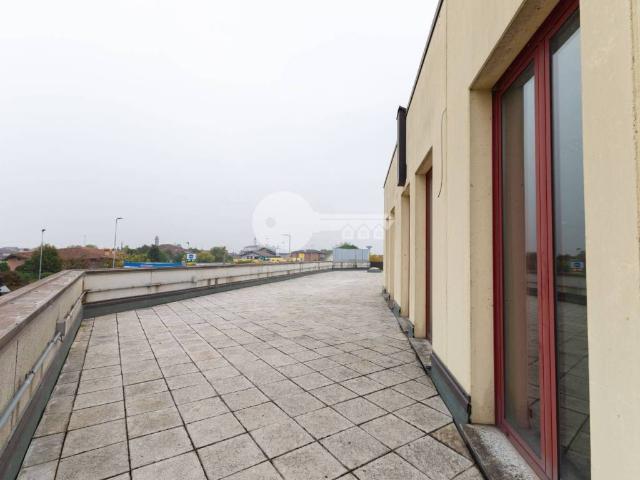 Locale Commerciale in vendita a Gottolengo, Lombardia