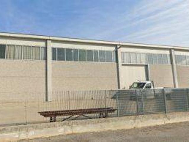 Locale Commerciale in vendita a Gottolengo, Lombardia