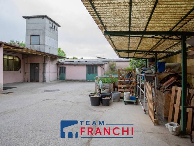Locale Commerciale in vendita a Gottolengo, Lombardia