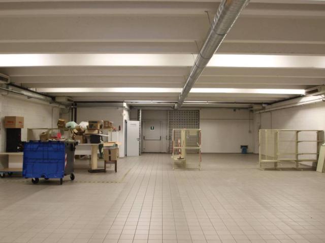 Locale Commerciale in vendita a Gradisca D'isonzo, Friuli-Venezia Giulia