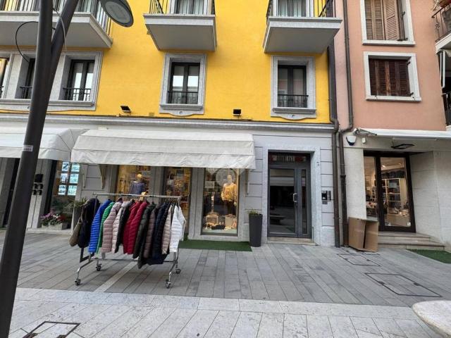 Locale Commerciale in vendita a Grado, Friuli-Venezia Giulia