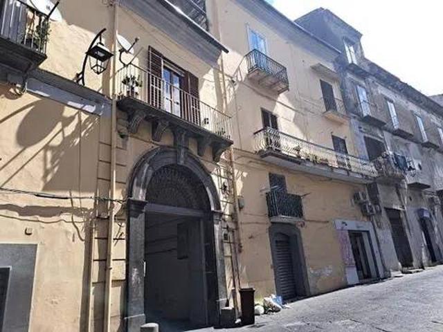 Locale Commerciale in vendita a Sigliano, Gragnano
