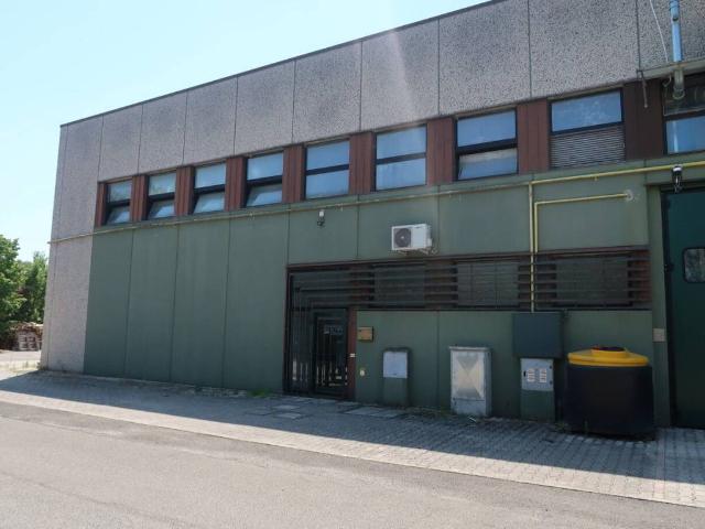 Locale Commerciale in vendita a Cadriano, Granarolo dell'Emilia