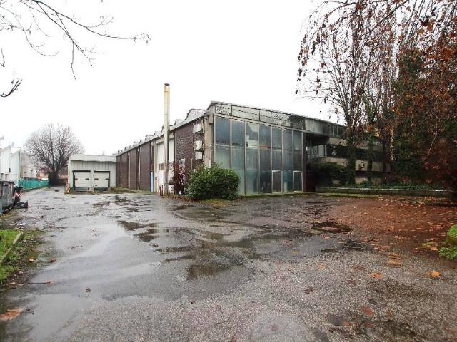 Locale Commerciale in vendita a Unione Terre di Pianura, Granarolo Dell'emilia