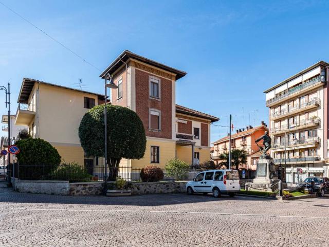 Locale Commerciale in vendita a Piemonte, Novara
