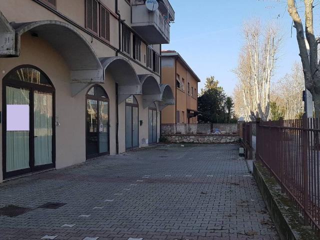 Locale Commerciale in vendita a Poggione, Monte Argentario