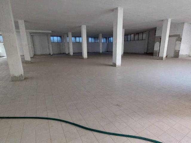 Locale Commerciale in vendita a Pace, Grosseto