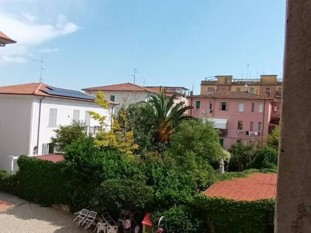 Locale Commerciale in vendita a Borgo Tripoli, Grosseto