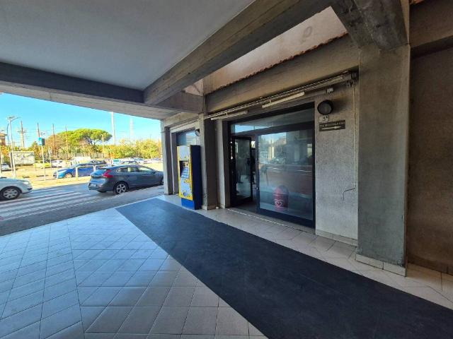 Locale Commerciale in vendita a Pace, Grosseto