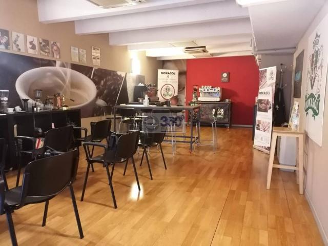 Locale Commerciale in vendita a Gussago, Lombardia