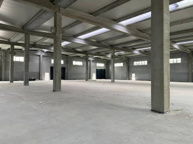 Locale Commerciale in vendita a Sale, Gussago