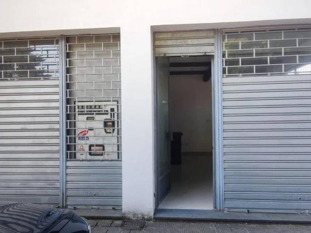 Locale Commerciale in vendita a Bellavista, Piemonte