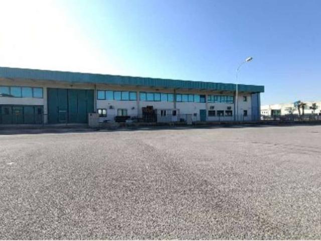 Locale Commerciale in vendita a Jesolo, Veneto