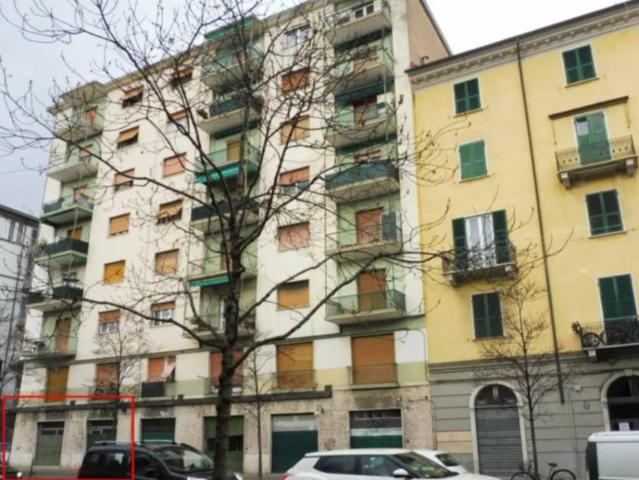 Locale Commerciale in vendita a Sarbia, La Spezia