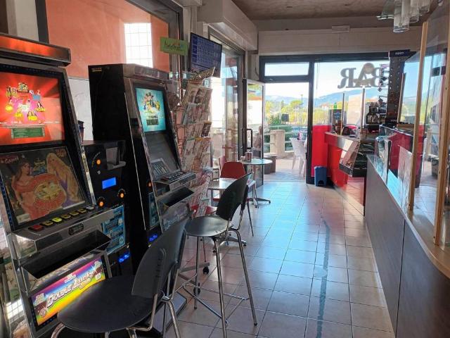 Locale Commerciale in vendita a La Spezia, Liguria