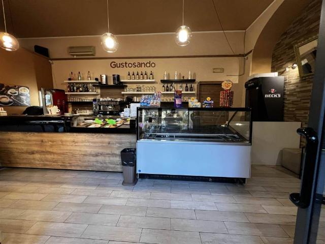 Locale Commerciale in vendita a Umberto I, La Spezia