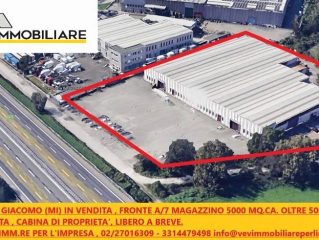 Locale Commerciale in vendita a Lacchiarella, Lombardia