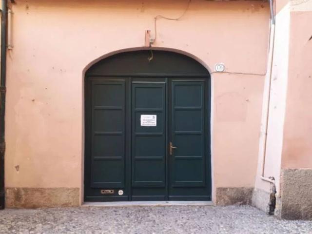 Locale Commerciale in vendita a Laigueglia, Liguria