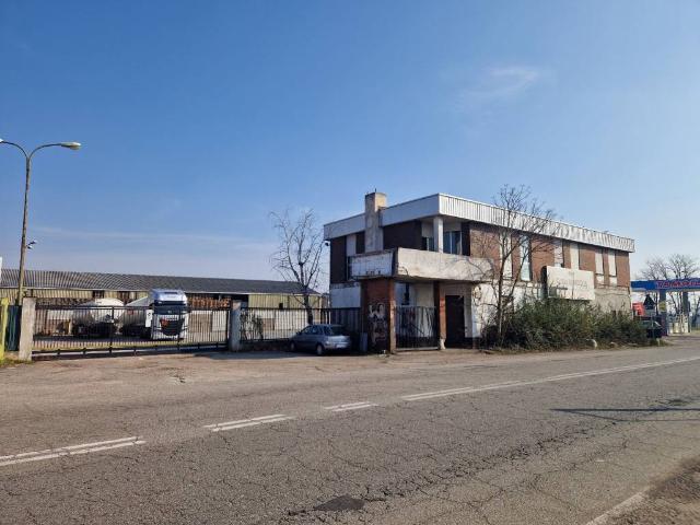 Locale Commerciale in vendita a Pagliera, Lainate