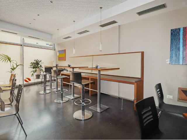Locale Commerciale in vendita a Burggrafenamt - Burgraviato, Lana