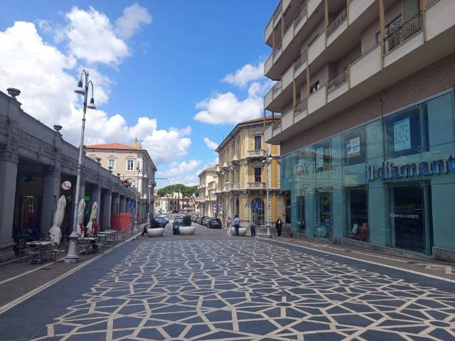 Locale Commerciale in vendita a Lanciano, Abruzzo