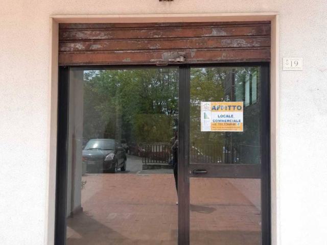 Locale Commerciale in vendita a Sant'Antonio, Lanciano