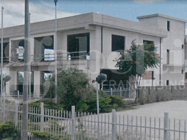 Locale Commerciale in vendita a Lanciano, Abruzzo
