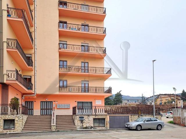 Locale Commerciale in vendita a Santa Barbara, Tornimparte