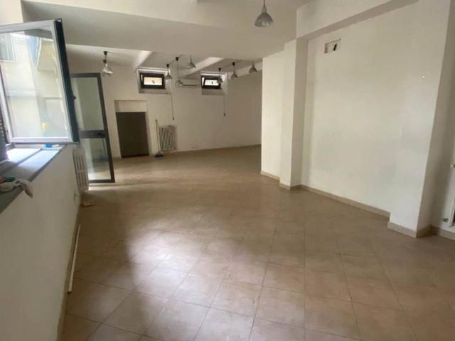 Locale Commerciale in vendita a San Martino a Gangalandi, Lastra A Signa