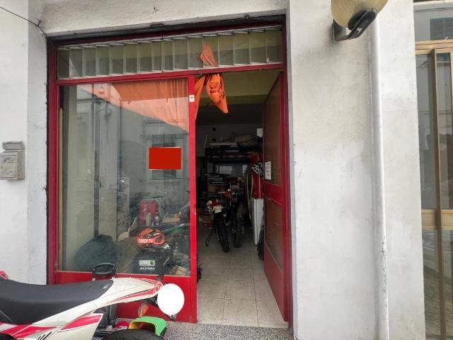 Locale Commerciale in vendita a San Martino a Gangalandi, Lastra A Signa