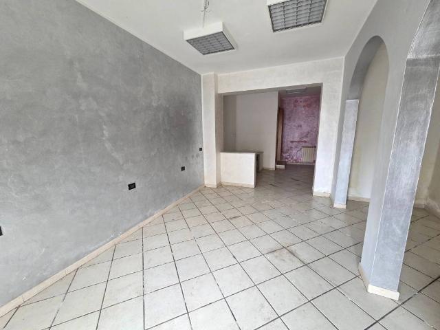 Locale Commerciale in vendita a San Martino a Gangalandi, Lastra A Signa