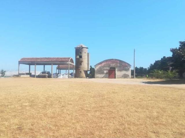 Locale Commerciale in vendita a Borgo Piave, Latina