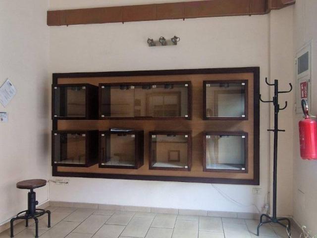 Locale Commerciale in vendita a Puglia, Lecce