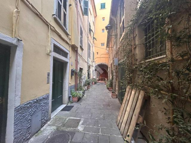 Locale Commerciale in vendita a Maralunga, Lerici