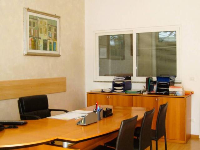 Locale Commerciale in vendita a Lignano Pineta, Friuli-Venezia Giulia