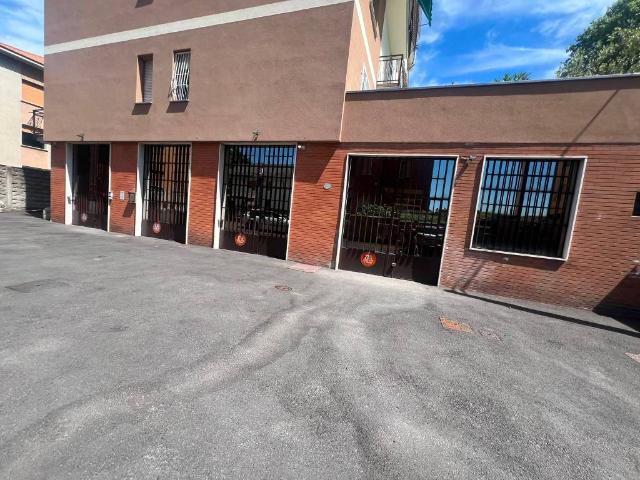 Locale Commerciale in vendita a San Francesco, Limbiate
