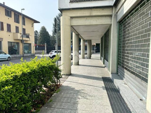 Locale Commerciale in vendita a Centro Storico, Lissone