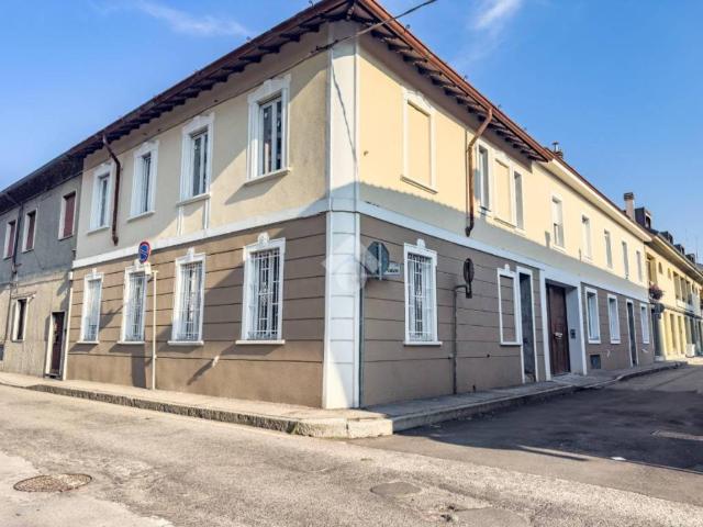 Locale Commerciale in vendita a Da là dal Punt, Lissone
