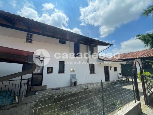 Villa Indipendente in vendita a Piemonte, Vercelli