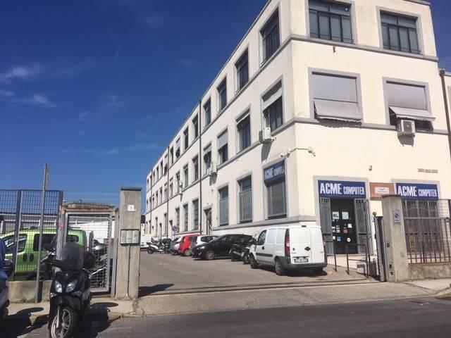 Locale Commerciale in vendita a Livorno