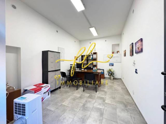 Locale Commerciale in vendita a Livorno, Toscana