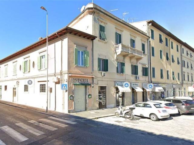Locale Commerciale in vendita a San Marco, Livorno